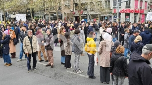 Mirno i dostojanstveno